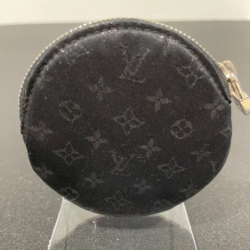 Louis Vuitton Mini Monogram Conte De Fees Apple Monogram Coins Purse (116721)